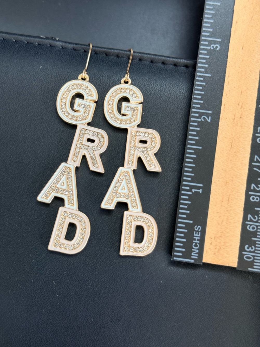 New GRAD earrings - Picture 6 of 6